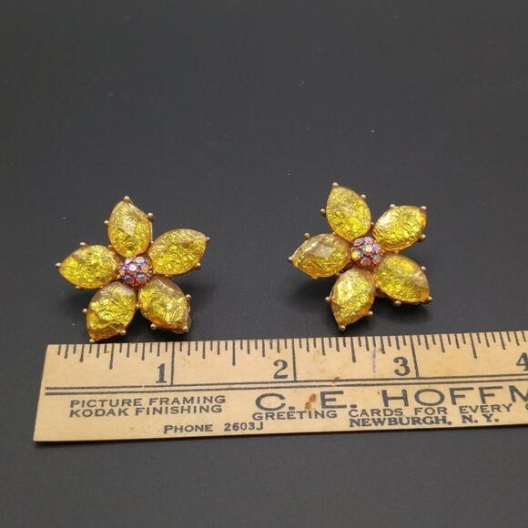 Vintage Gold Foil Floral Clip Earrings, Pink AB Rhinestone Centers, 1 3/8 Inches - Picture 6 of 9
